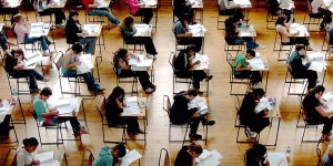 Educatia formala versus Relatii